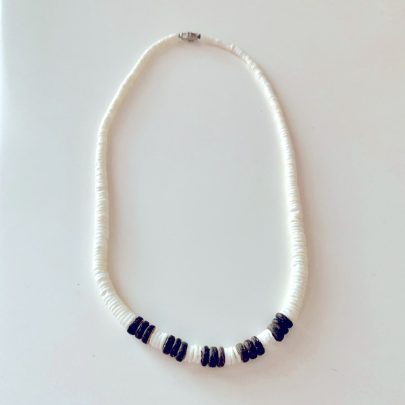 Puka Shell Necklace - Picture 1 of 7